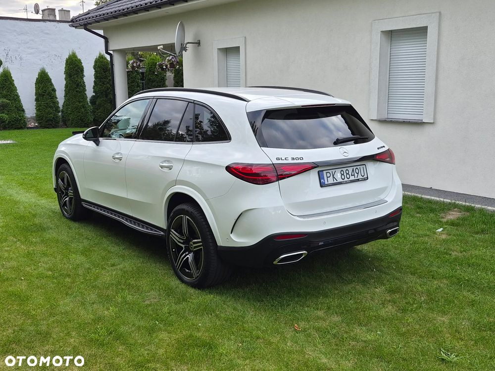 Mercedes-Benz GLC - 4