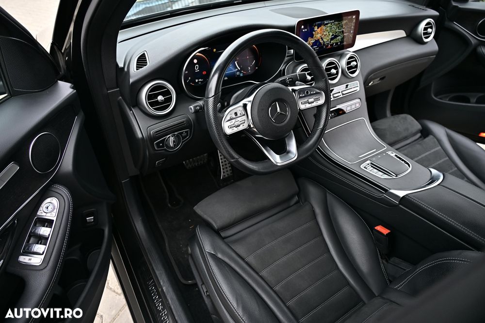 Mercedes-Benz GLC Coupe 300 d 4Matic 9G-TRONIC AMG Line Plus - 17