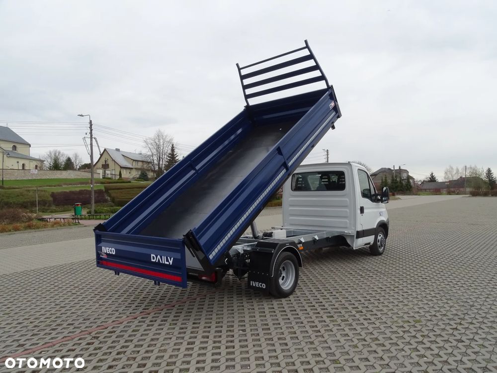 Iveco DAILY - 8