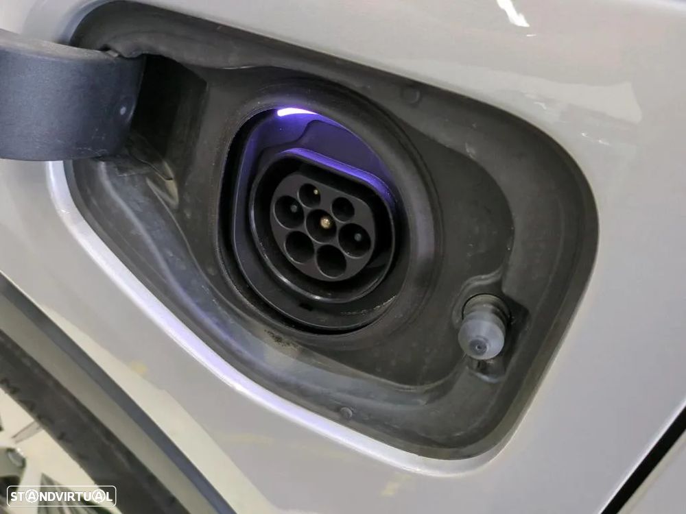 Volvo XC 40 1.5 T4 PHEV Plus Dark - 12