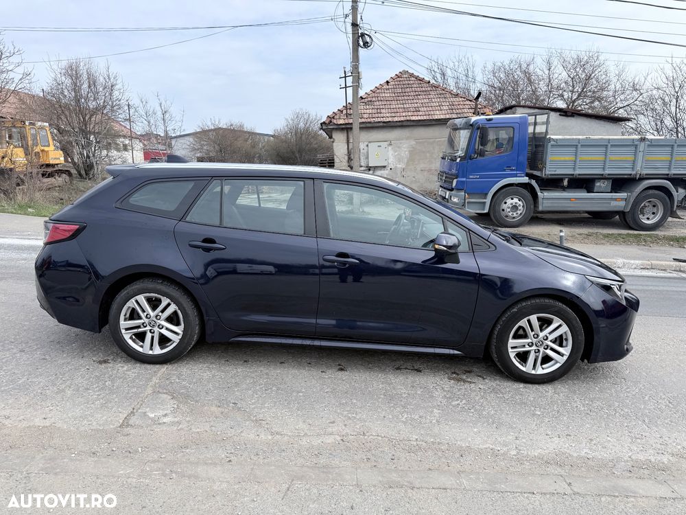 Toyota Corolla 1.8 Business Edition - 6