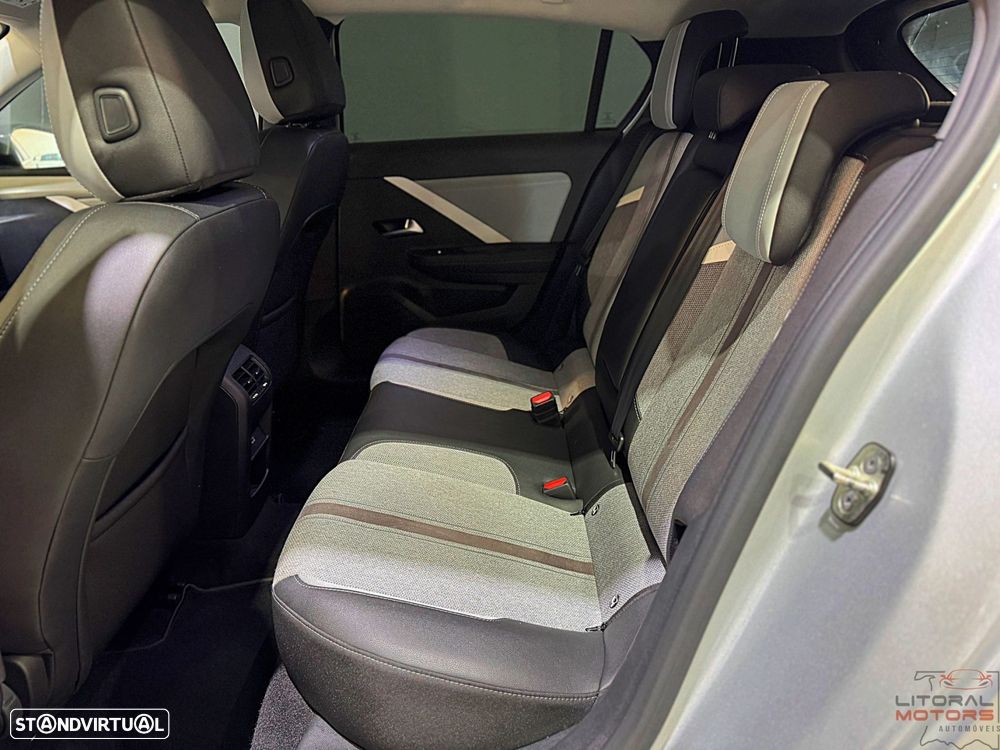 Opel Astra 1.6 T PHEV Elegance - 16