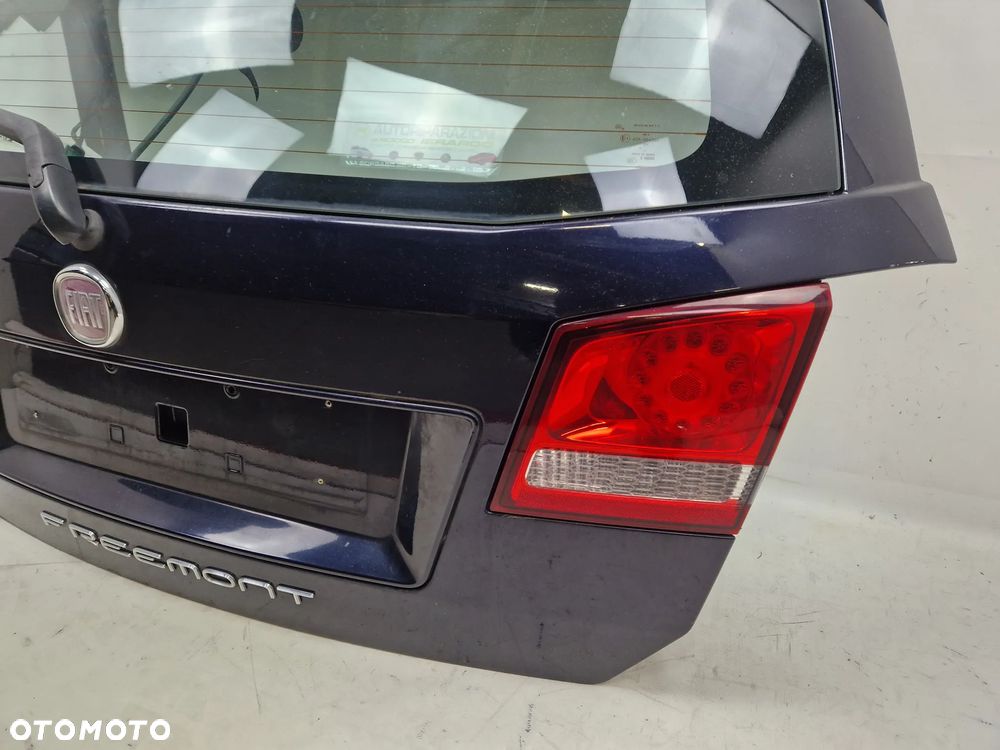 Klapa pokrywa bagażnika Fiat Freemont - 8