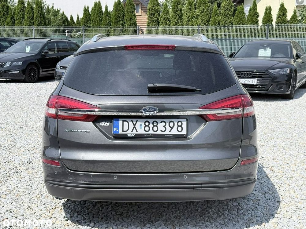 Ford Mondeo 2.0 TDCi Ambiente PowerShift - 8