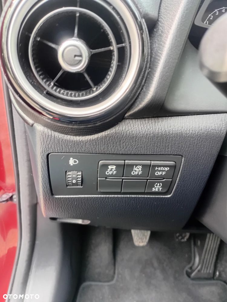 Mazda 2 SKYACTIV-G 75 Exclusive-Line - 8