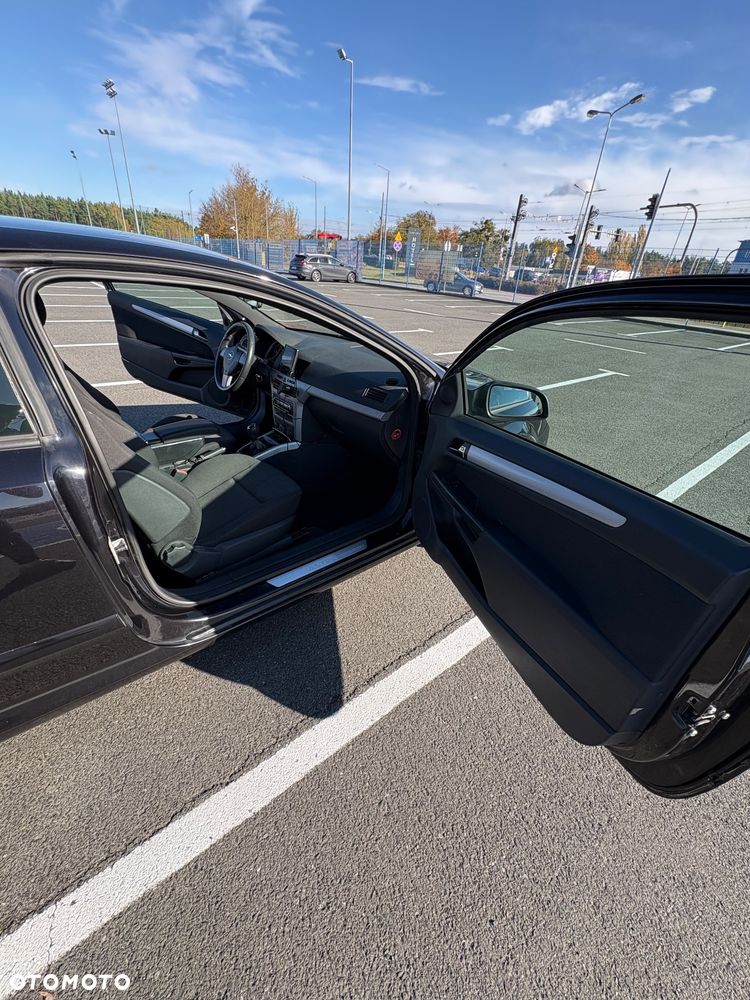 Opel Astra - 9