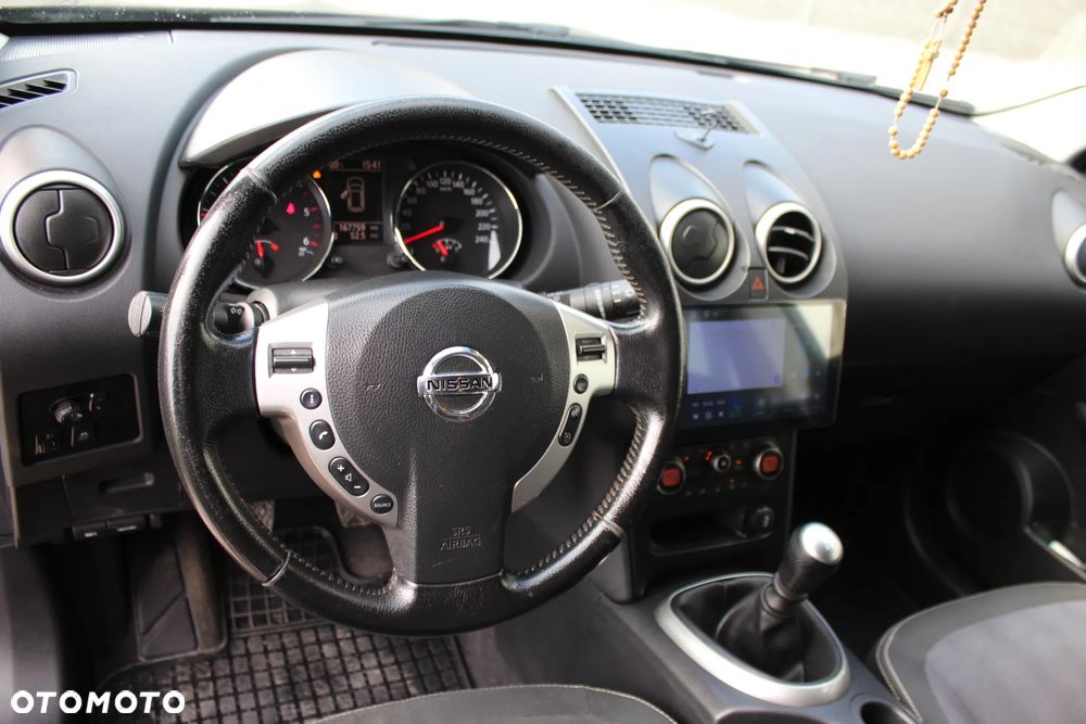 Nissan Qashqai 1.5 dCi DPF visia - 11