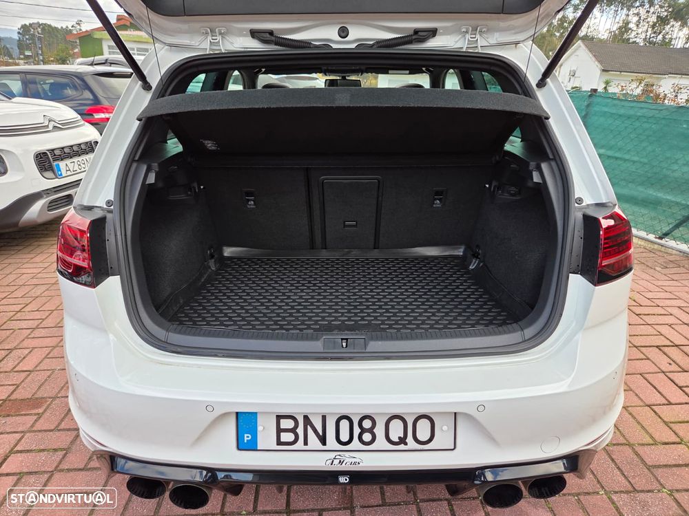 VW Golf R 2.0 TSI OPF 4Motion DSG - 38