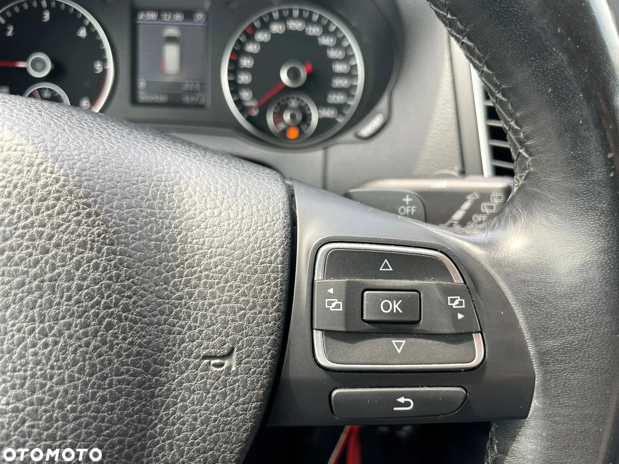 Volkswagen Sharan 2.0 TDI Highline DSG - 22
