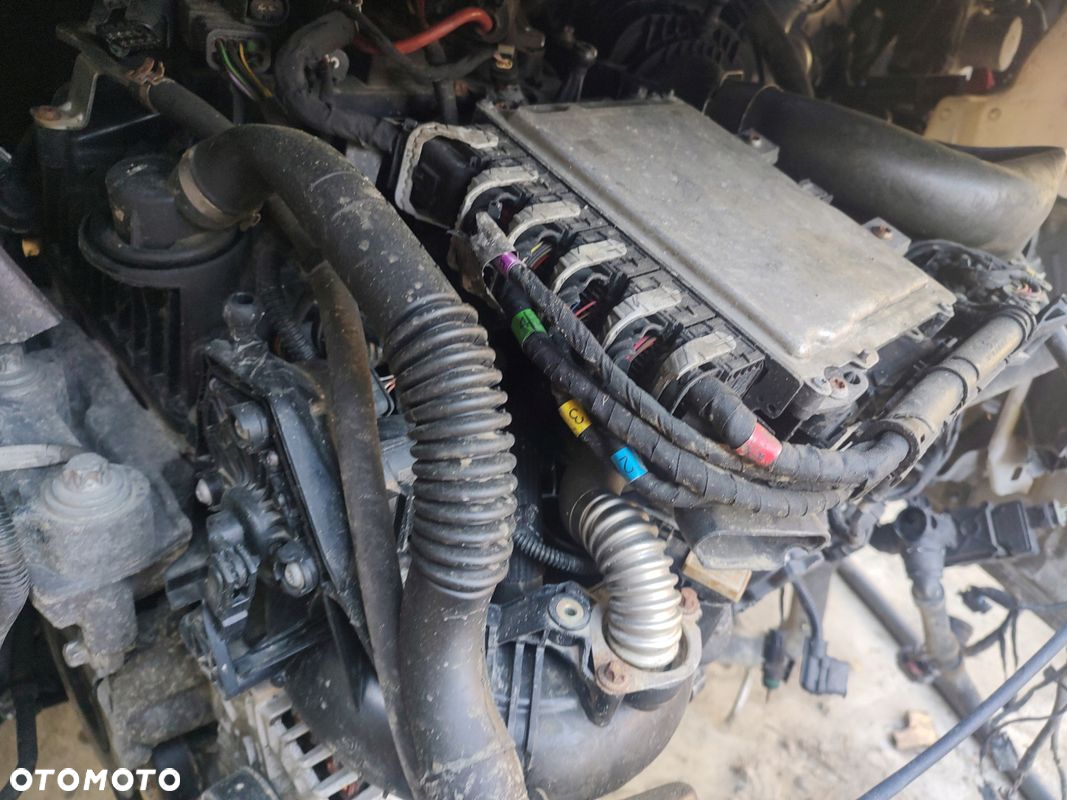MERCEDES SRINTER 910 KLAPKA WLEWU PALIWA 2022 - 4