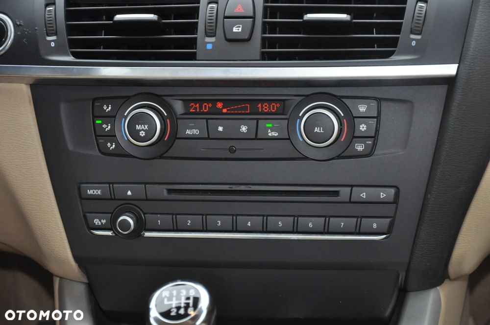 BMW X3 xDrive20d - 27