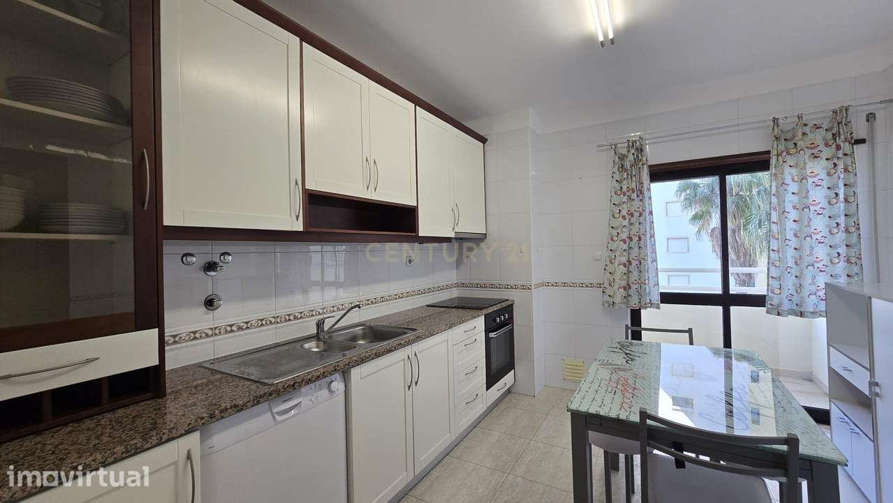 Apartamento T2 em Alvor para arrendar ao ano. - Grande imagem: 4/13