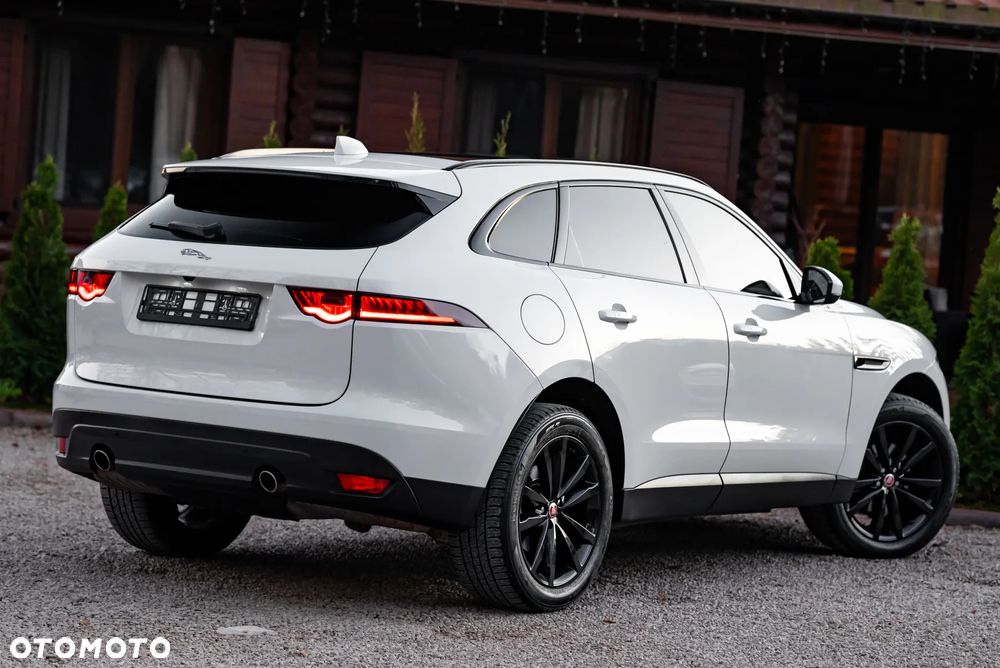 Jaguar F-Pace 25d AWD Prestige - 13