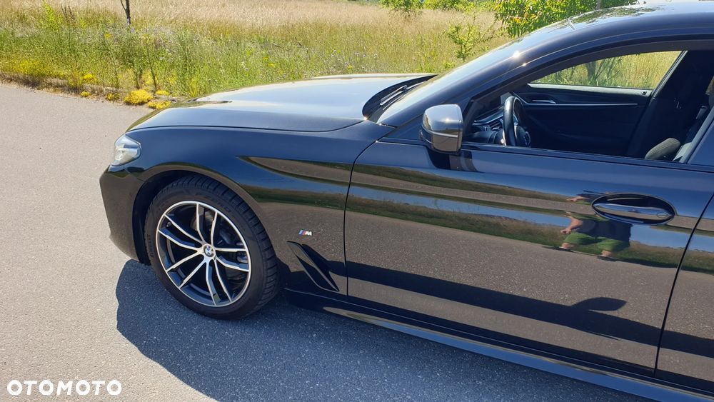 BMW Seria 5 520d MHEV Sport - 12