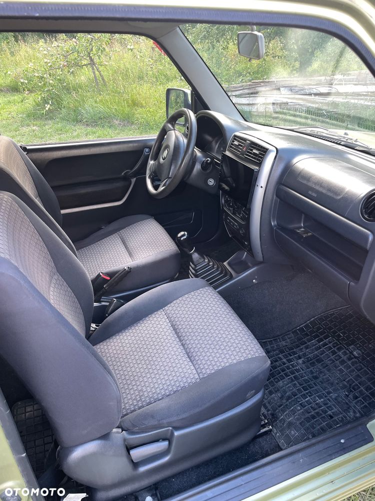 Suzuki Jimny - 13