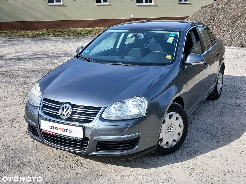 Volkswagen Jetta 1.4 TSI Comfortline - 1