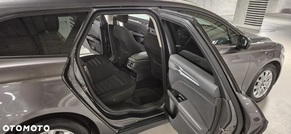 Ford Mondeo 2.0 TDCi Trend PowerShift - 8