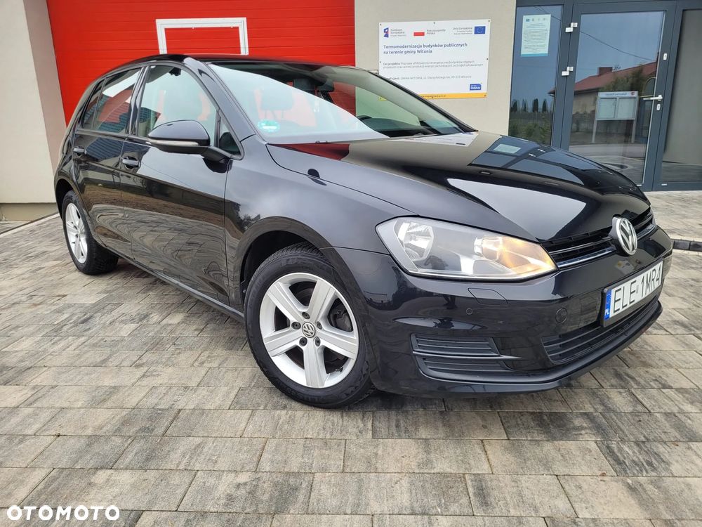 Volkswagen Golf 1.2 TSI BMT Trendline - 23