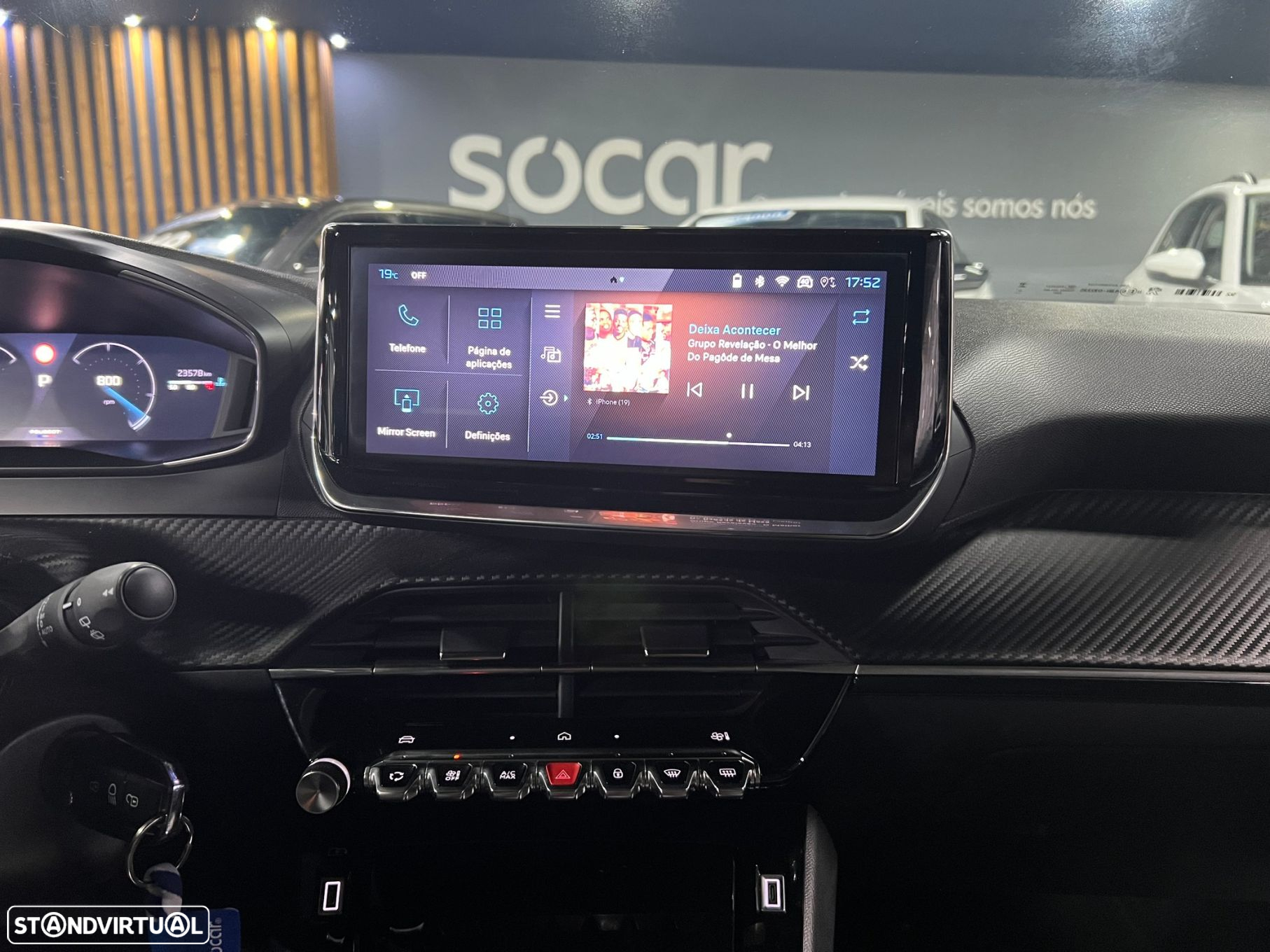 Peugeot 2008 1.2 PureTech Allure Pack EAT8 - 27