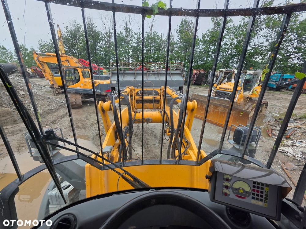 Liebherr L538 - 3
