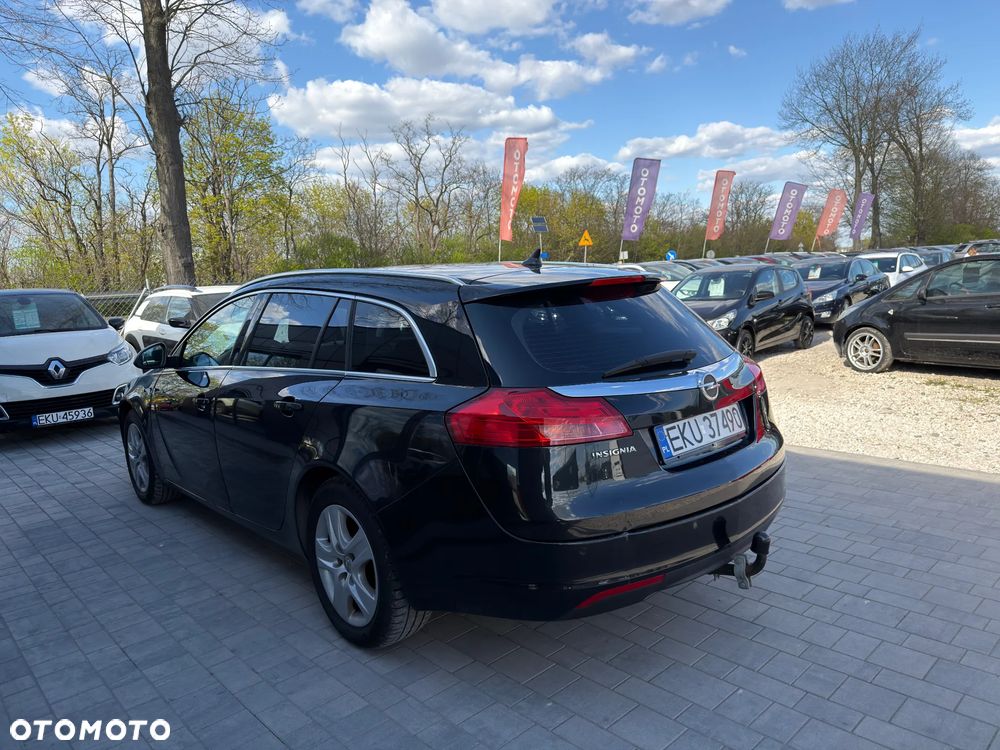 Opel Insignia 1.8 - 11