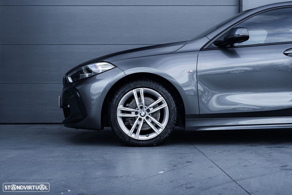 BMW 116 d Pack Desportivo M - 15