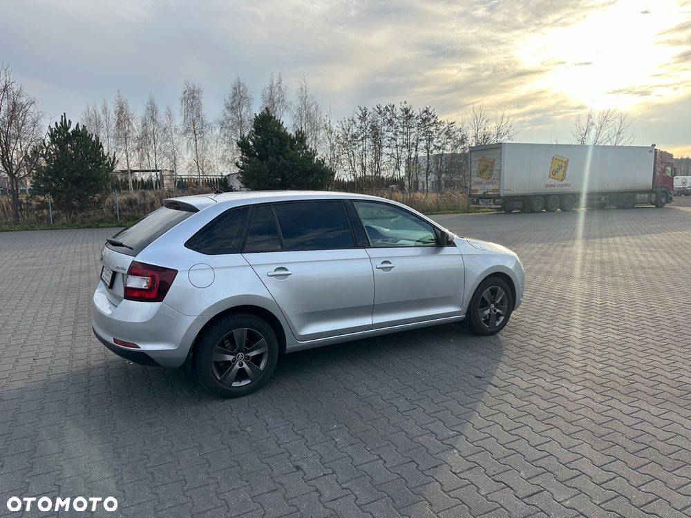 Skoda RAPID Spb 1.0 TSI Drive - 15
