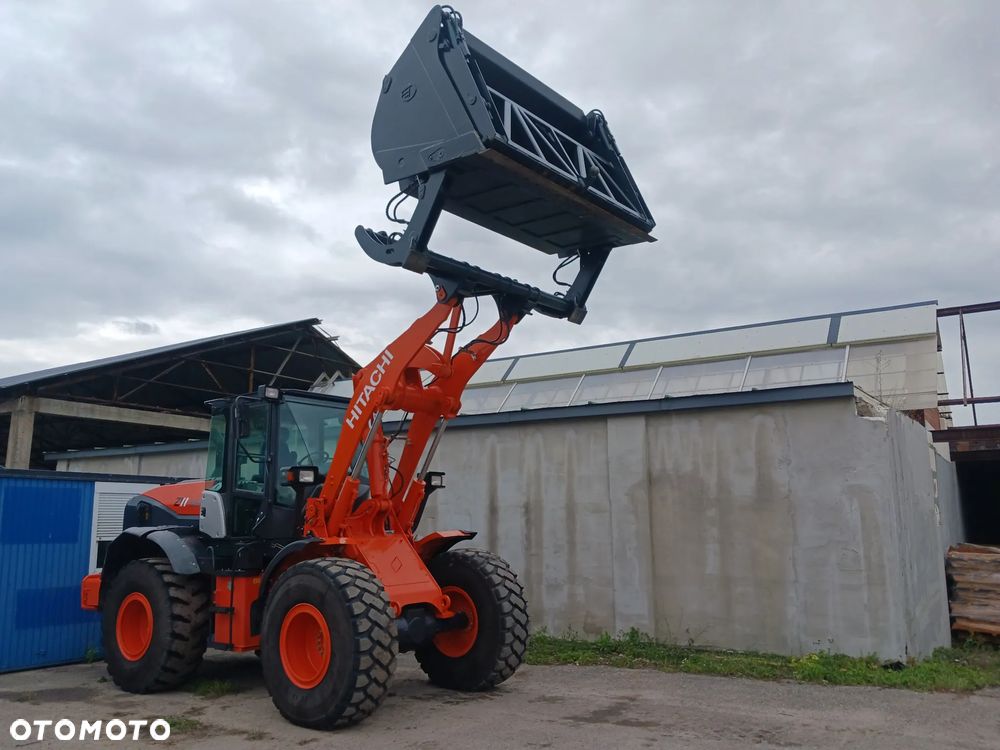 Hitachi ZW 150 - 3