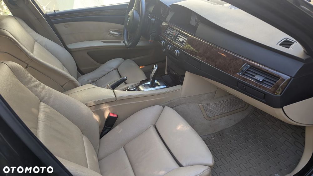 BMW Seria 5 - 10