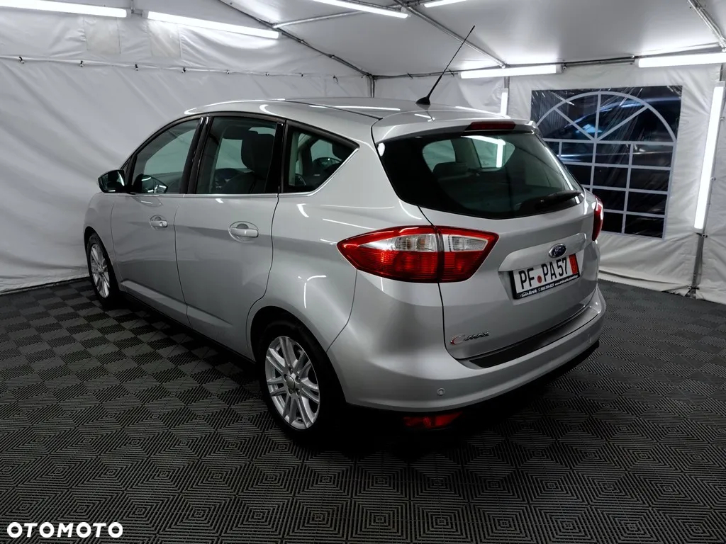 Ford C-MAX 2.0 TDCi Titanium - 4