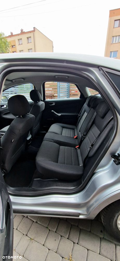 Ford Mondeo 2.0 Titanium - 20
