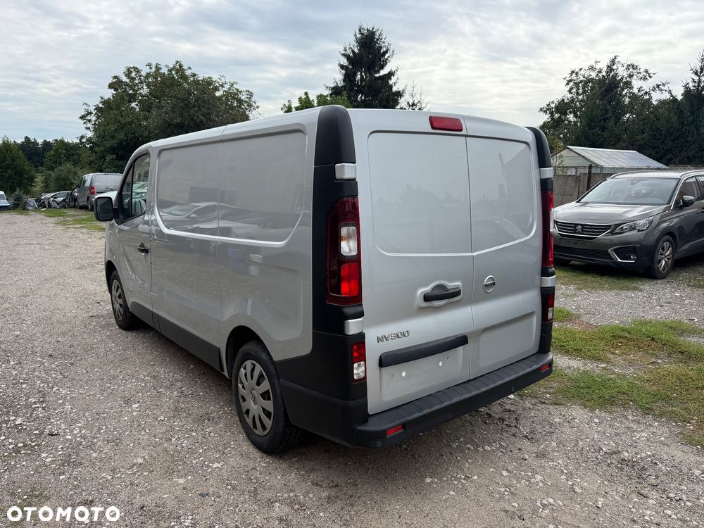Nissan NV300 - 5