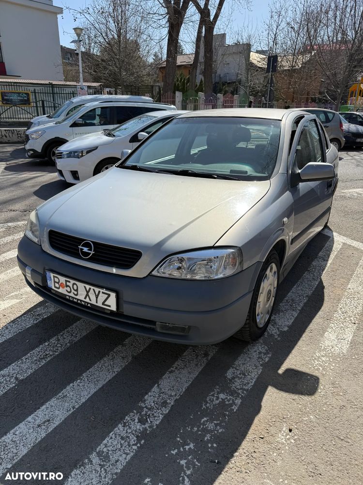 Opel Astra - 1
