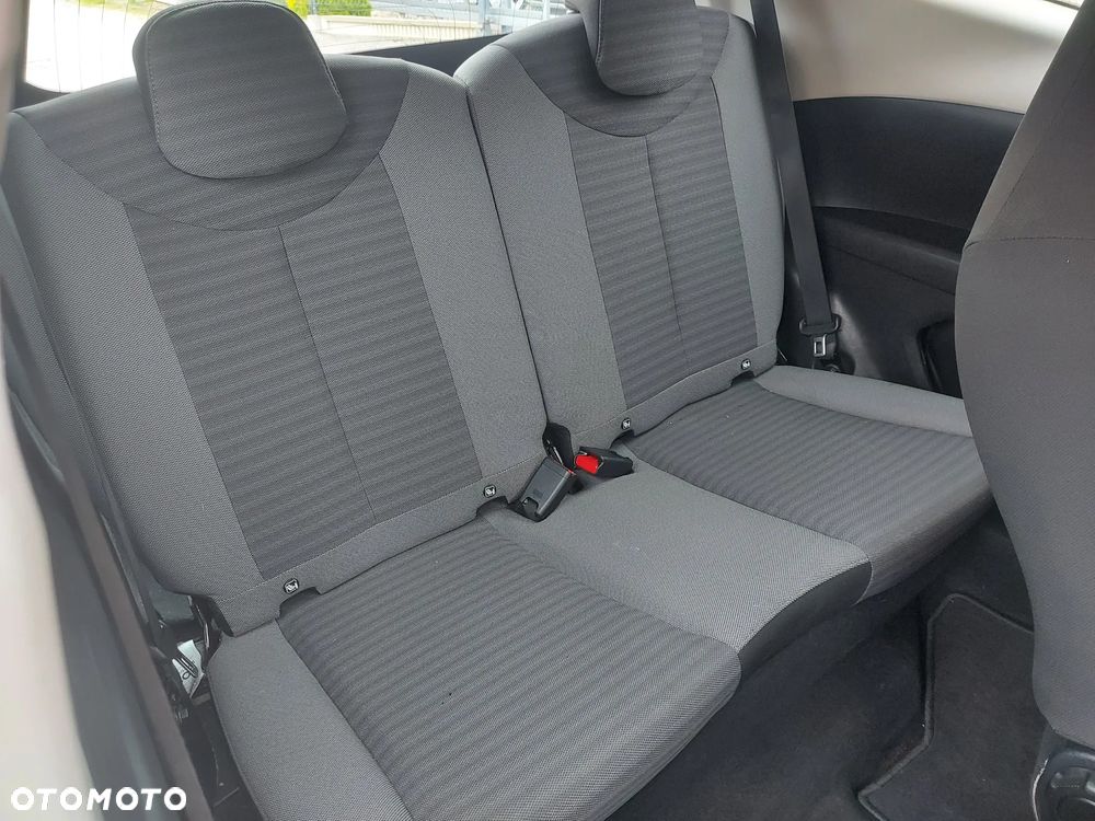 Toyota Aygo x-play - 23