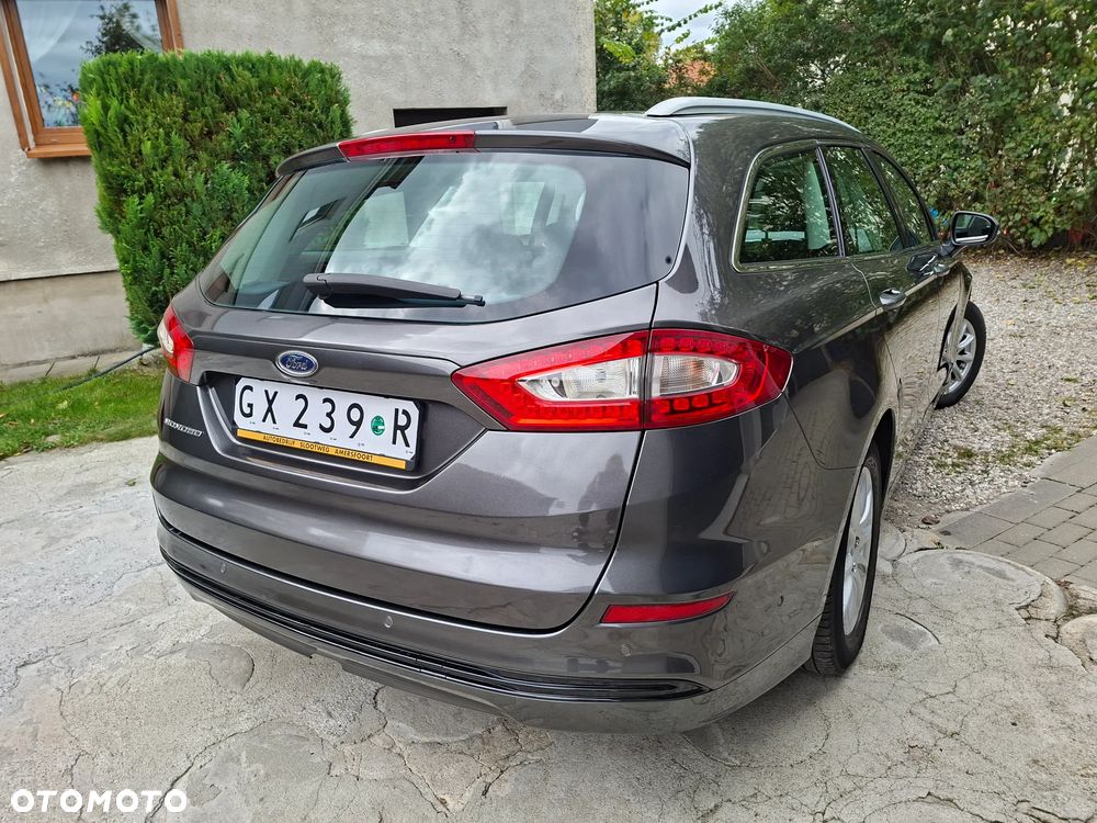 Ford Mondeo 2.0 TDCi ECOnetic Start-Stopp Titanium - 23