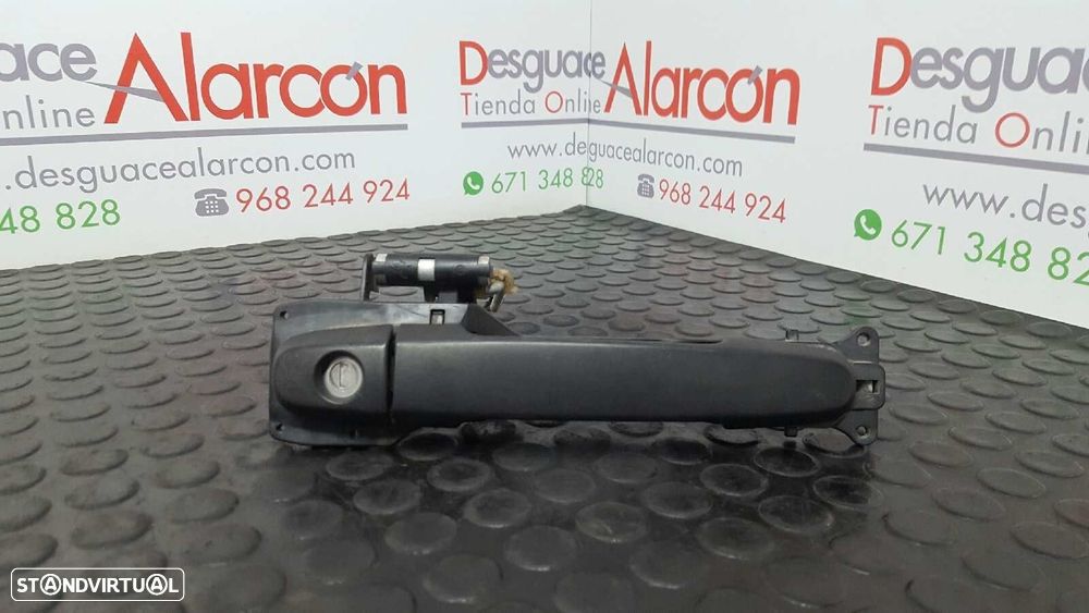 PUXADOR EXTERIOR FRENTE DIREITO TOYOTA YARIS (KSP9/SCP9/NLP9) BáSICO - 1