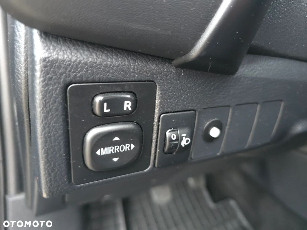 Toyota Corolla 1.6 Active EU6 - 20