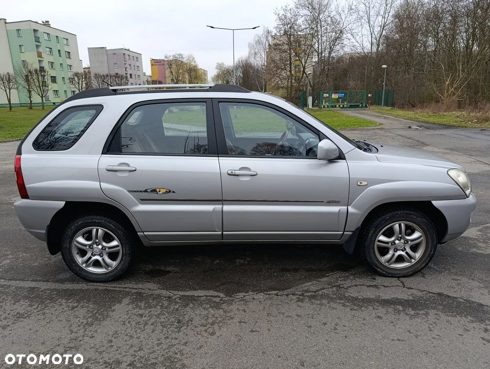 Kia Sportage 2.0 CRDI LX - 6