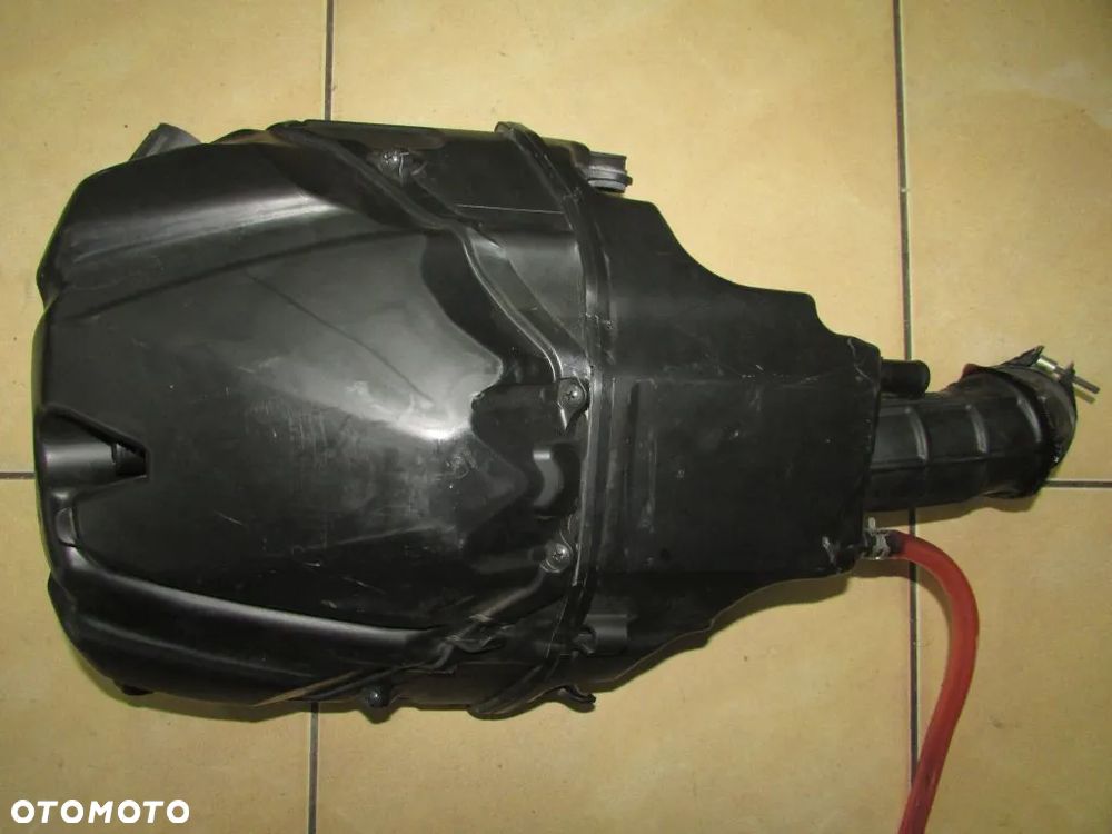 Honda X-ADV 750 17-20 r. puszka filtra airbox - 1