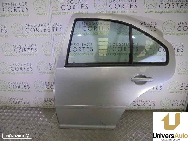 PORTA TRASEIRA ESQUERDA VOLKSWAGEN BORA 1.9 TDI 110CV 1896CC - 1