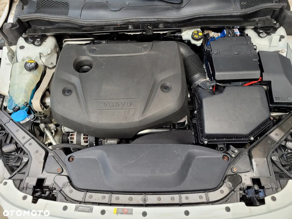 Volvo V40 - 22