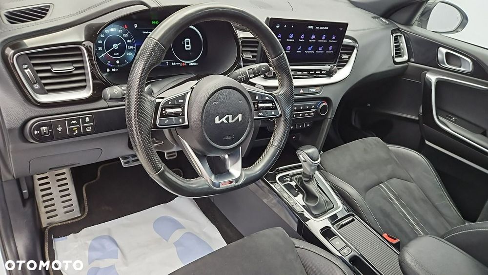 Kia ProCeed 1.5 T-GDI GT Line DCT - 10