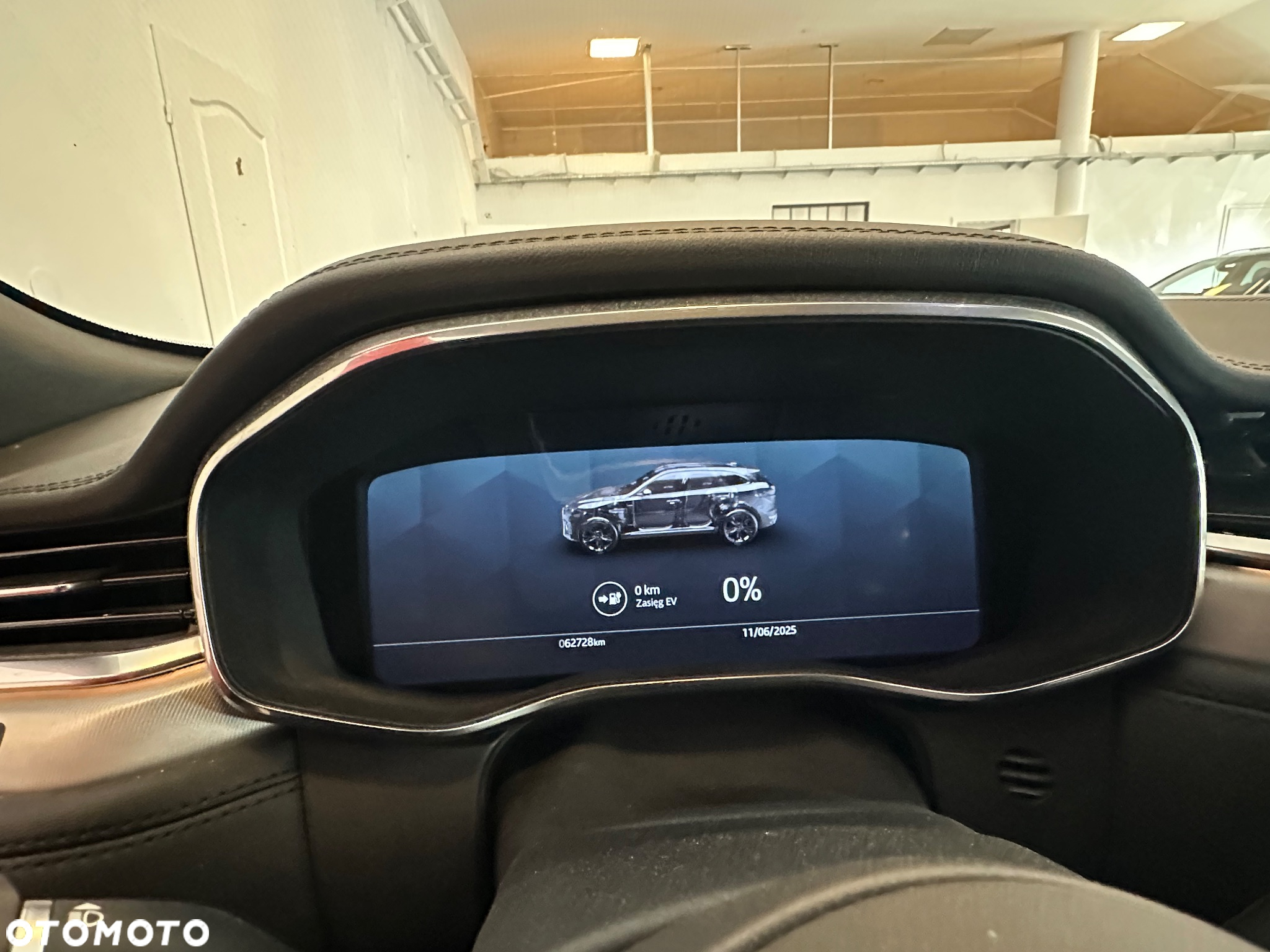 Jaguar F-Pace 2.0 P400e PHEV AWD SE - 32
