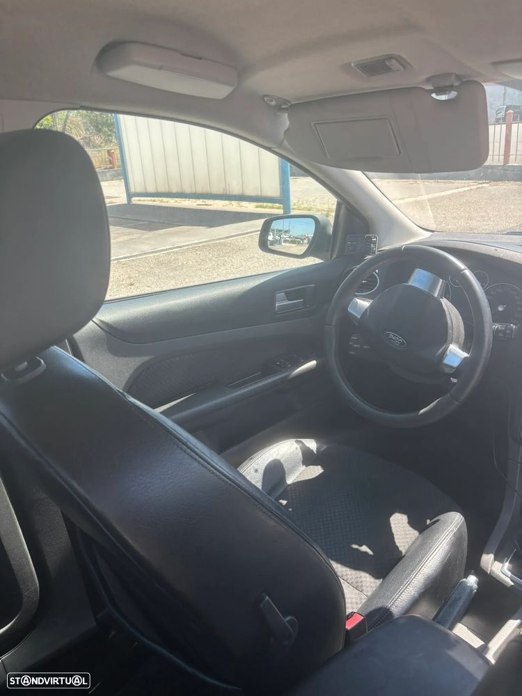 Ford Focus SW 1.6 TDCi Trend - 8