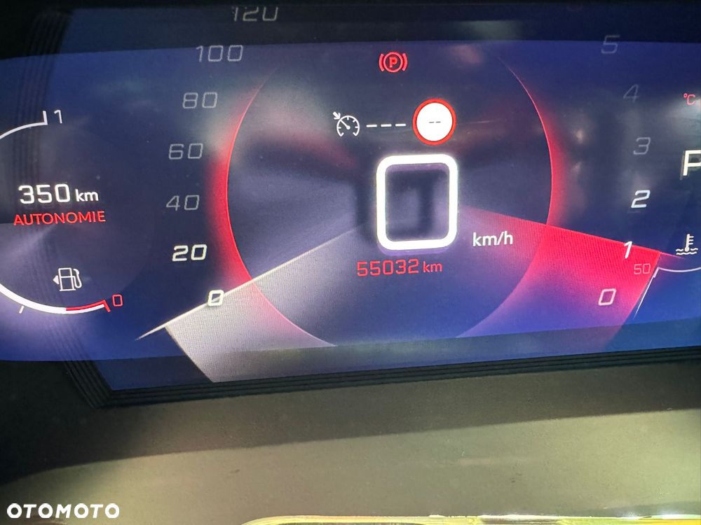 Peugeot 2008 - 9