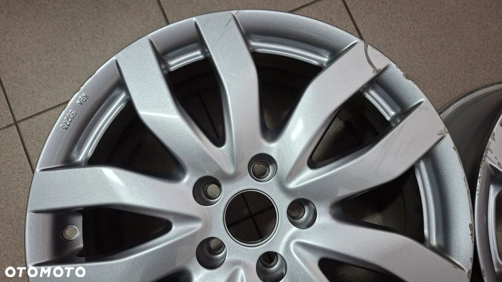 Felgi Aluminiowe 17 Audi A4 B7 5x112 ET 35 CMS C22 - 13