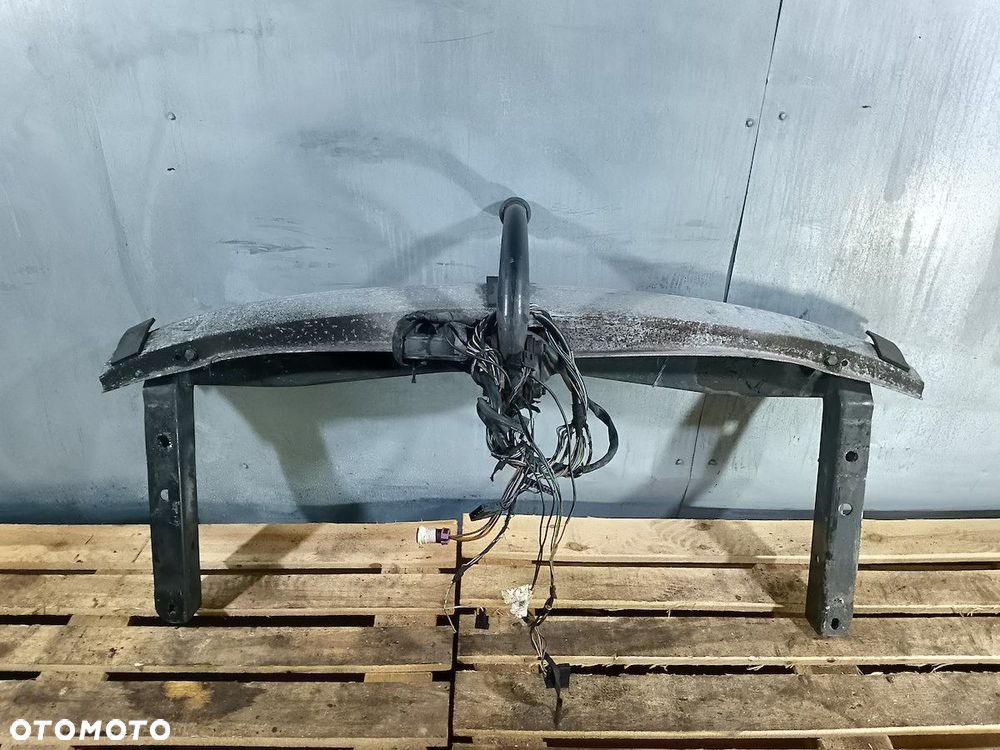 HAK HOLOWNICZY AUDI A6 C5 4B0092101D KOMBI - 1