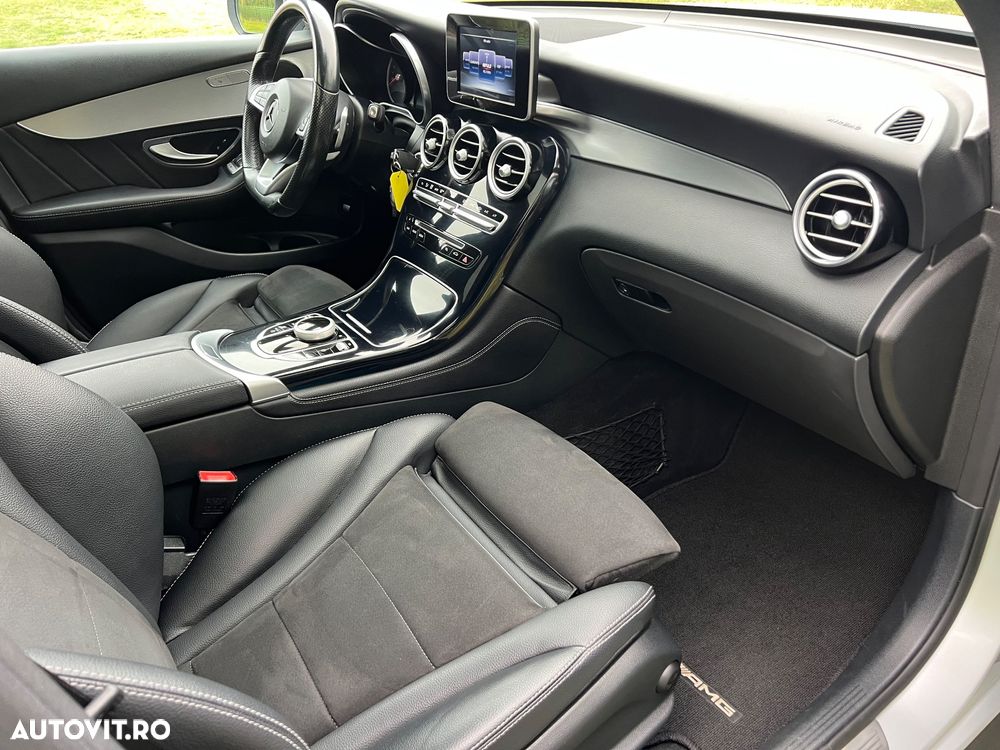 Mercedes-Benz GLC Coupe 220 d 4Matic 9G-TRONIC AMG Line - 10