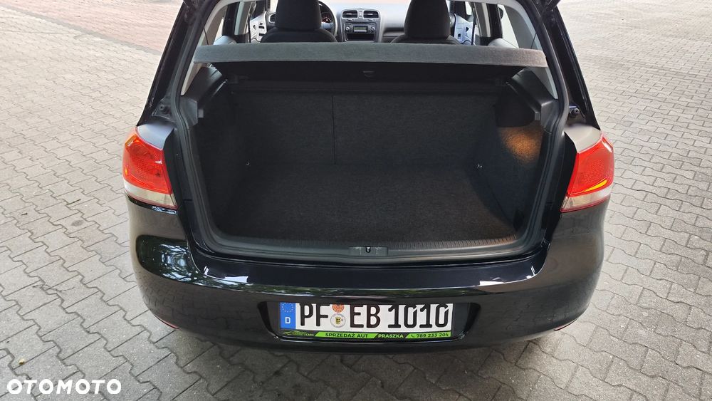 Volkswagen Golf 1.6 Comfortline - 8
