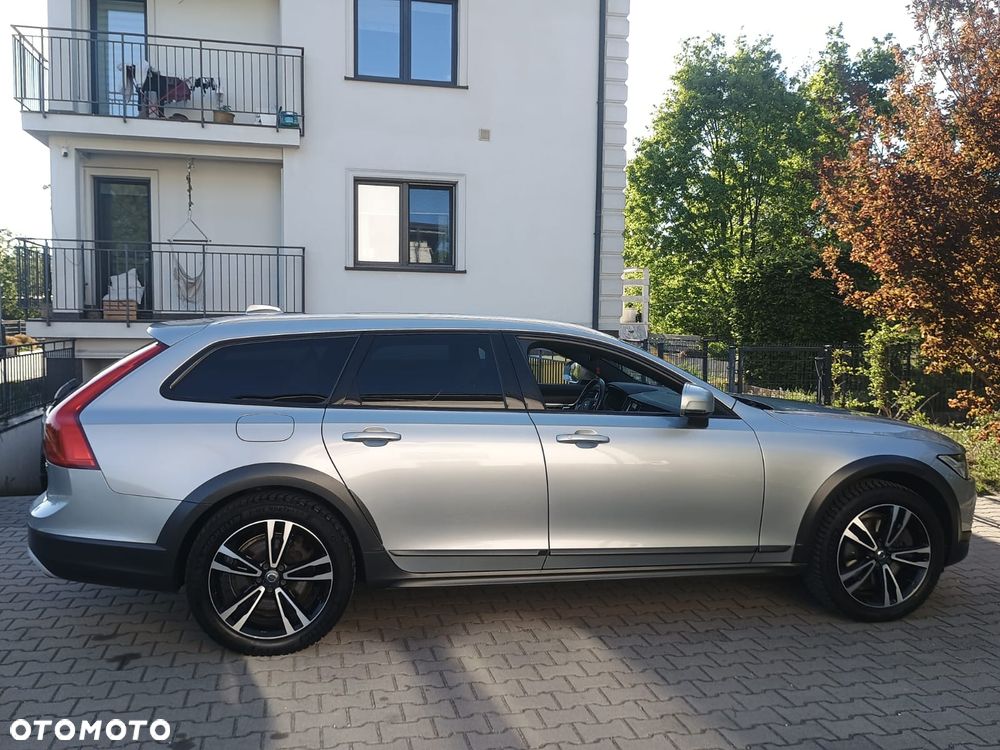 Volvo V90 Cross Country D4 AWD - 5